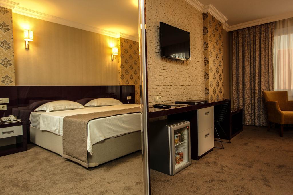 Grand Akcali Otel İskenderun Esterno foto