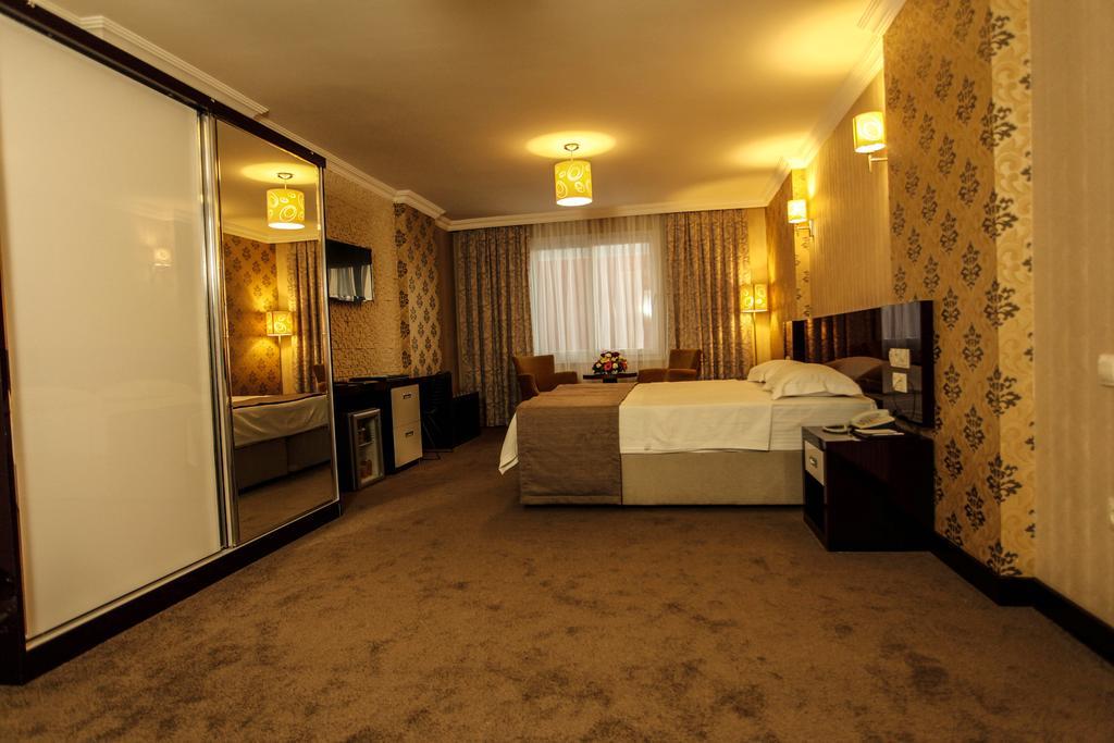 Grand Akcali Otel İskenderun Esterno foto