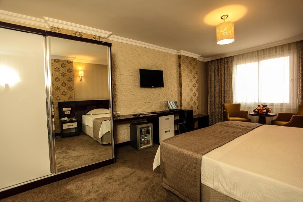 Grand Akcali Otel İskenderun Esterno foto