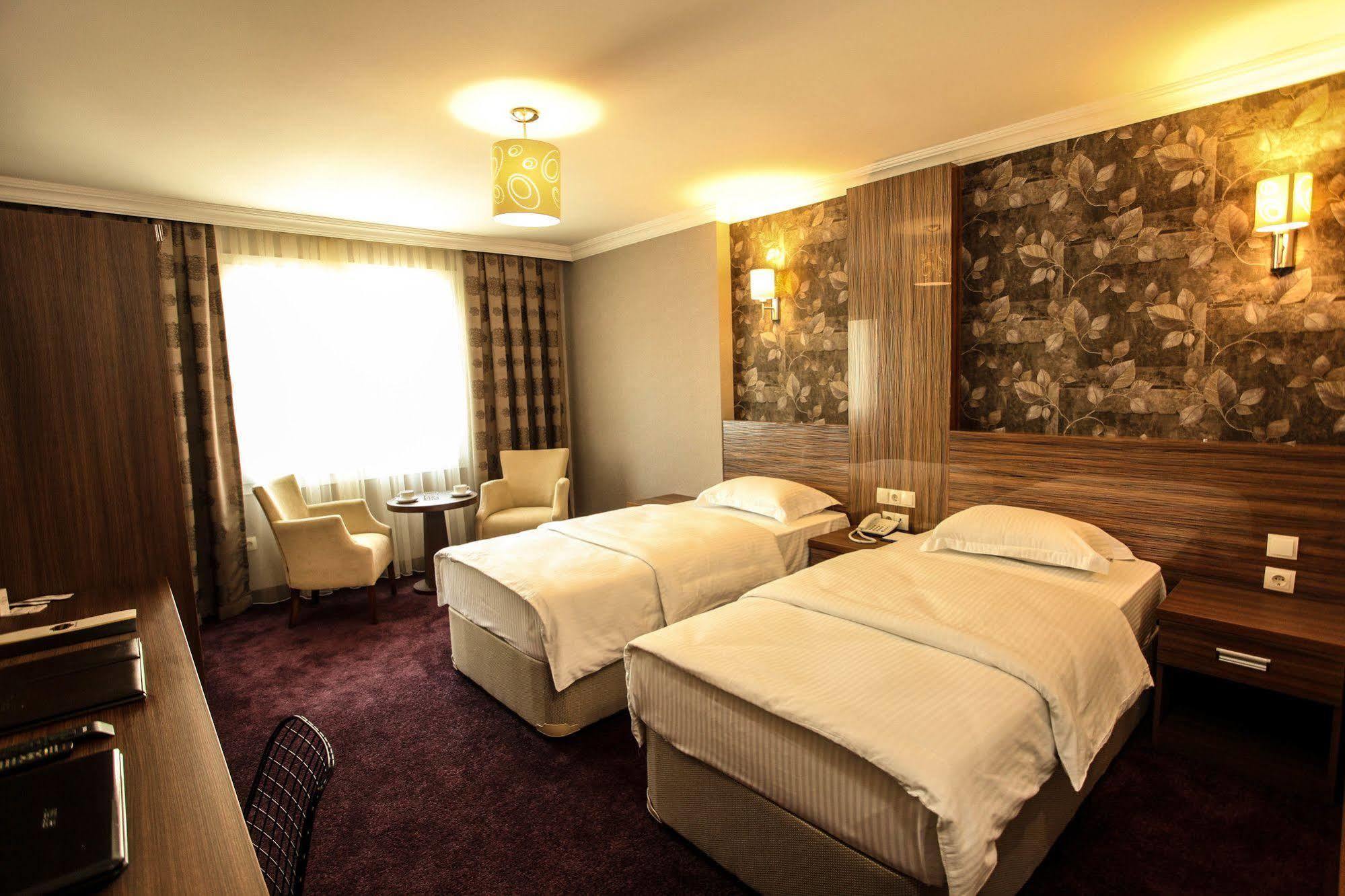 Grand Akcali Otel İskenderun Esterno foto